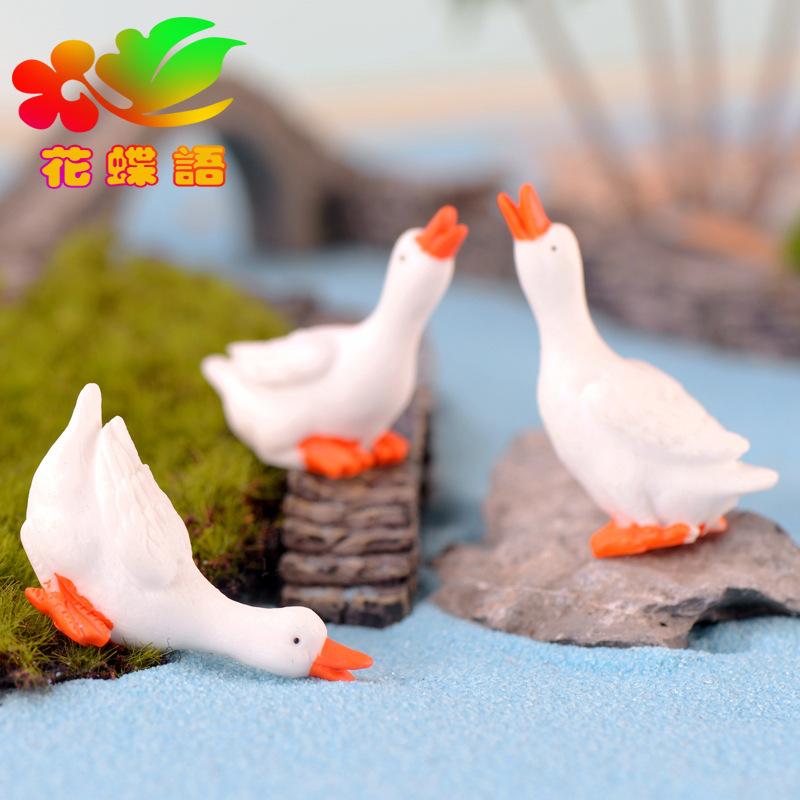 Phụ Kiện Tiểu Cảnh Tiểu cảnh thiên nga trắng, phụ kiện quả cầu, quà tặng gia đình (ZC-185)