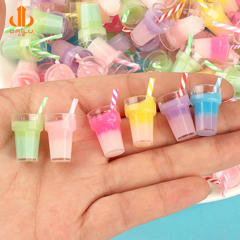 Charm LaBuBu Charm gấu đứng DIY trang trí điện thoại (FF-249)