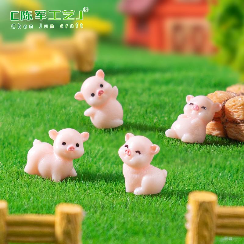 Phụ Kiện Tiểu Cảnh Tiểu cảnh bốn chú heo DIY, phụ kiện tiểu cảnh mini xe bàn treo đáng yêu, cute (ZC-1088)