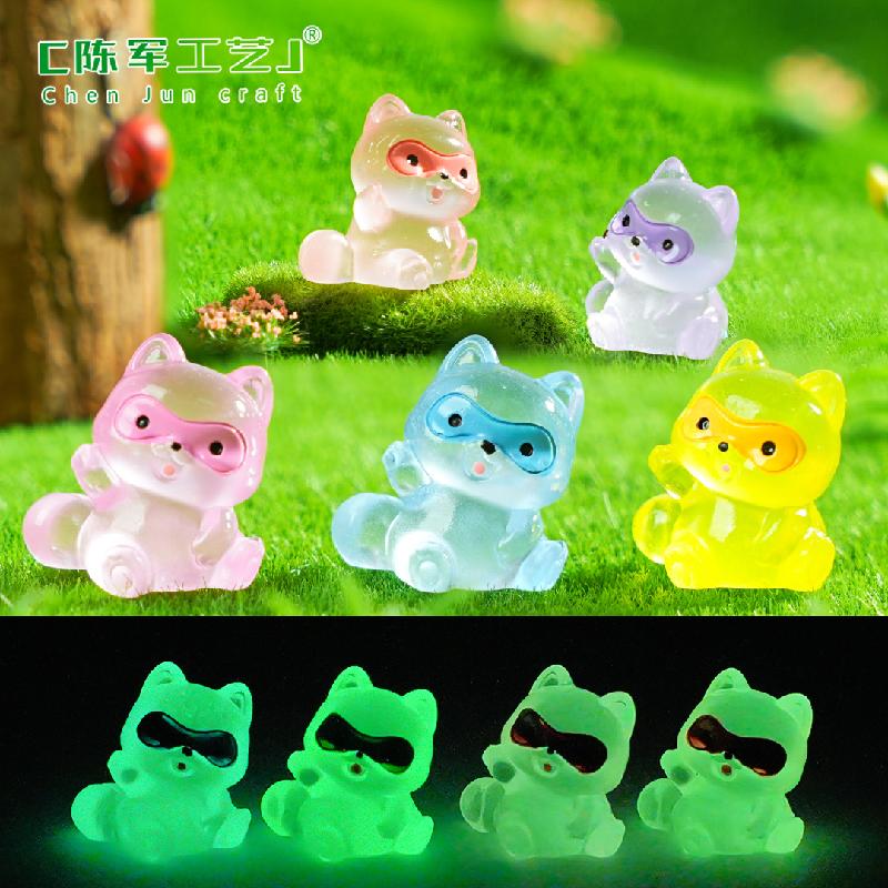 Phụ Kiện Tiểu Cảnh Tiểu cảnh gấu trúc raccoon phát sáng DIY, phụ kiện tiểu cảnh mini resin garden treo bàn xe cute (ZC-1472)