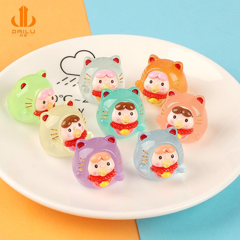 Charm LaBuBu 新款发光招财猫 圆滚滚 diy树脂微景观滴胶饰品配件玩具摆件批发