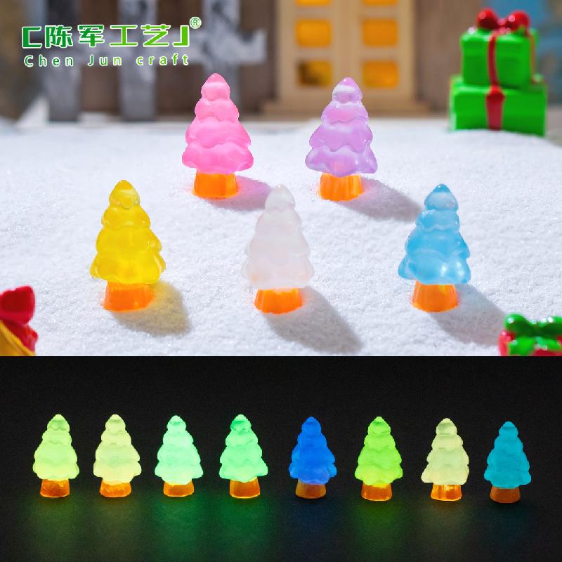 Phụ Kiện Tiểu Cảnh Tiểu cảnh cây thông phát sáng, phụ kiện trang trí tuyết mini (ZC-542)