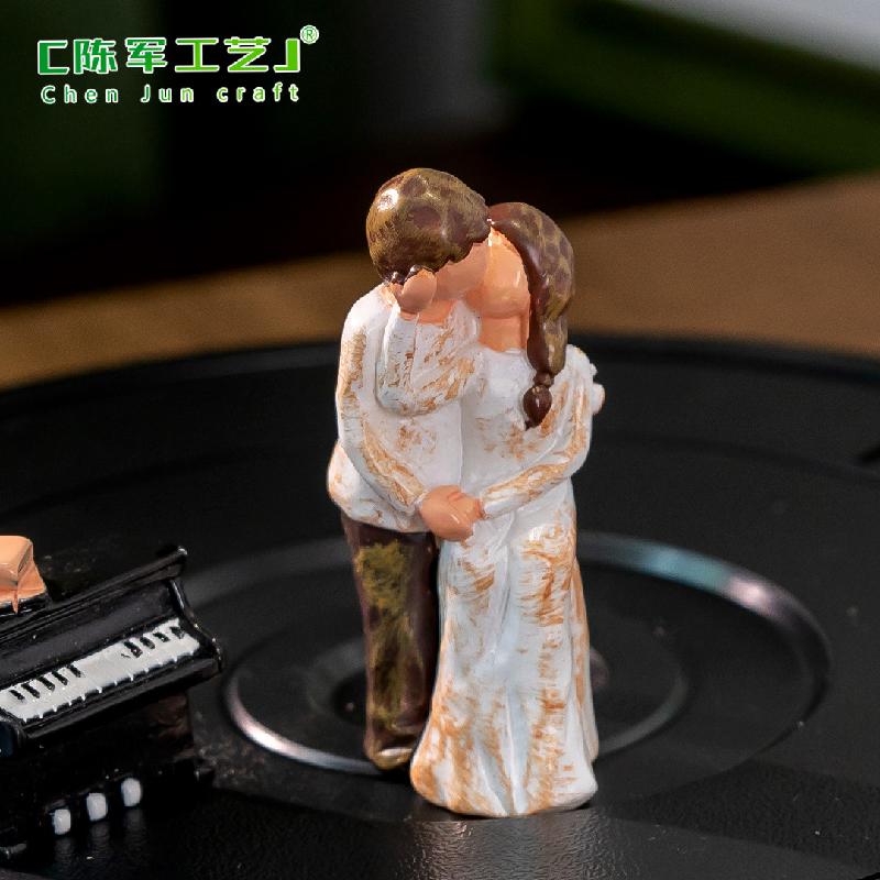 Phụ Kiện Tiểu Cảnh Tiểu cảnh đôi tình nhân lễ Thất Tịch mini trang trí bàn (ZC-1025)