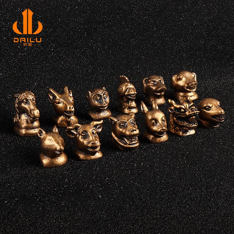 Charm LaBuBu 立体十二生肖铜首 diy树脂配件 微景观仿真滴胶场景摆件小玩具