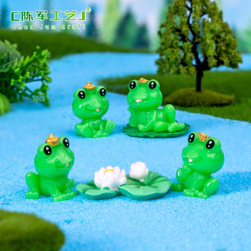 Phụ Kiện Tiểu Cảnh Tiểu cảnh ếch hoàng tử mini trang trí chậu cây rêu DIY (ZC-1149)