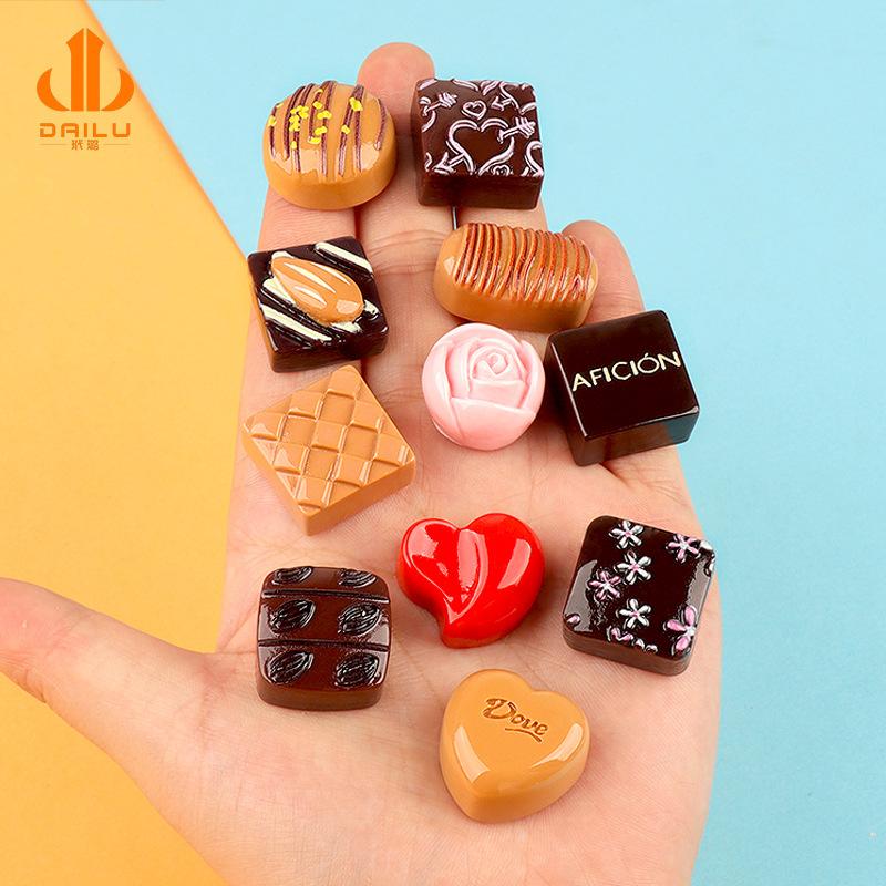 Charm LaBuBu Charm bánh socola DIY trang trí vỏ điện thoại (FF-474)